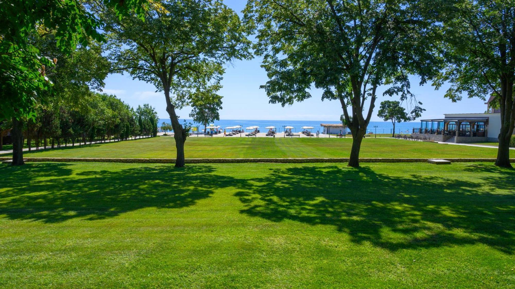 Effect Algara Beach Resort Kranevo Exterior photo